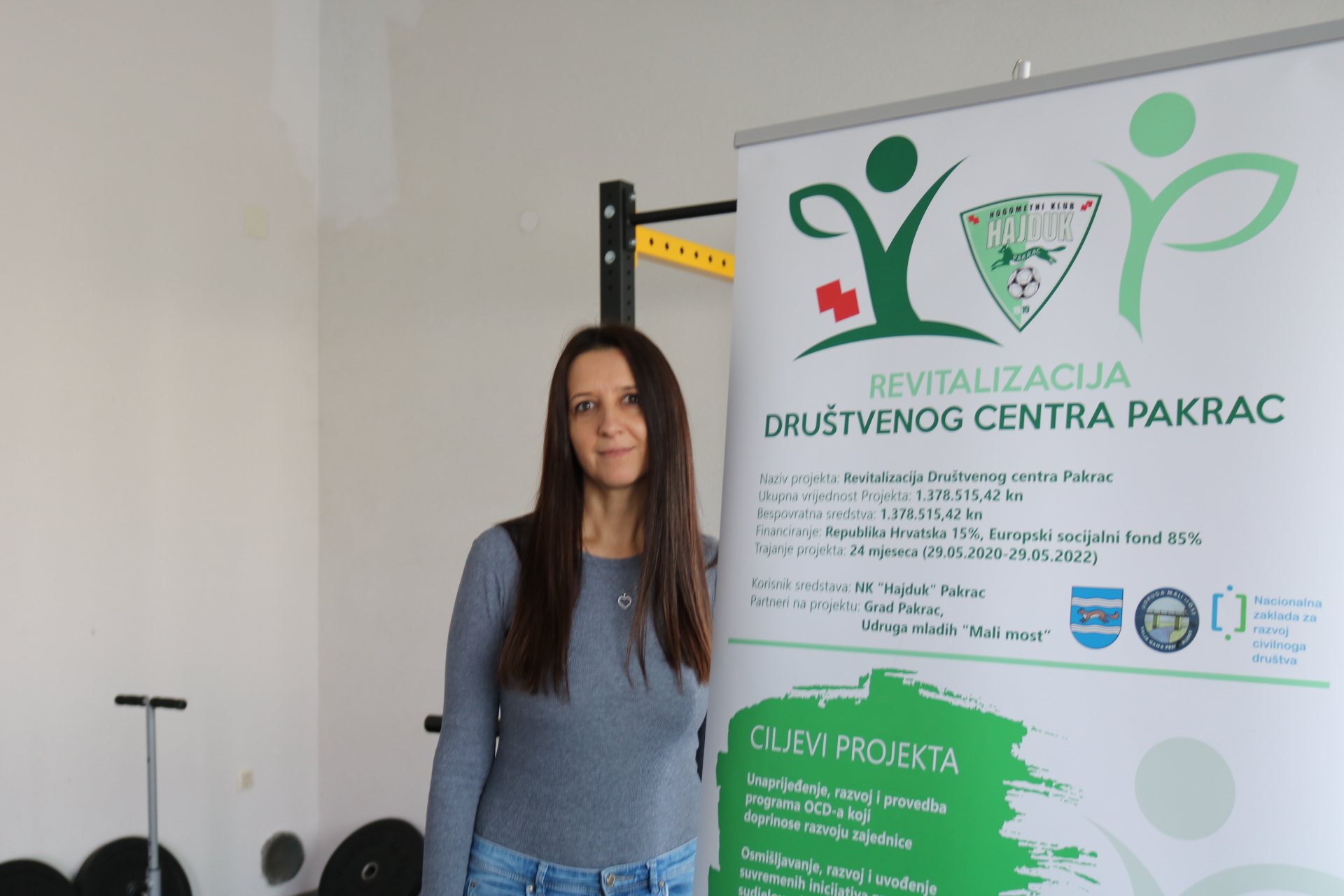 [PROMO] DANIJELA GALIJAŠ, VODITELJICA PROJEKTA REVITALIZACIJA DRUŠTVENOG CENTRA PAKRAC (1) Stadionski prostor je u potpunosti opremljen za sportske i zabavne aktivnosti