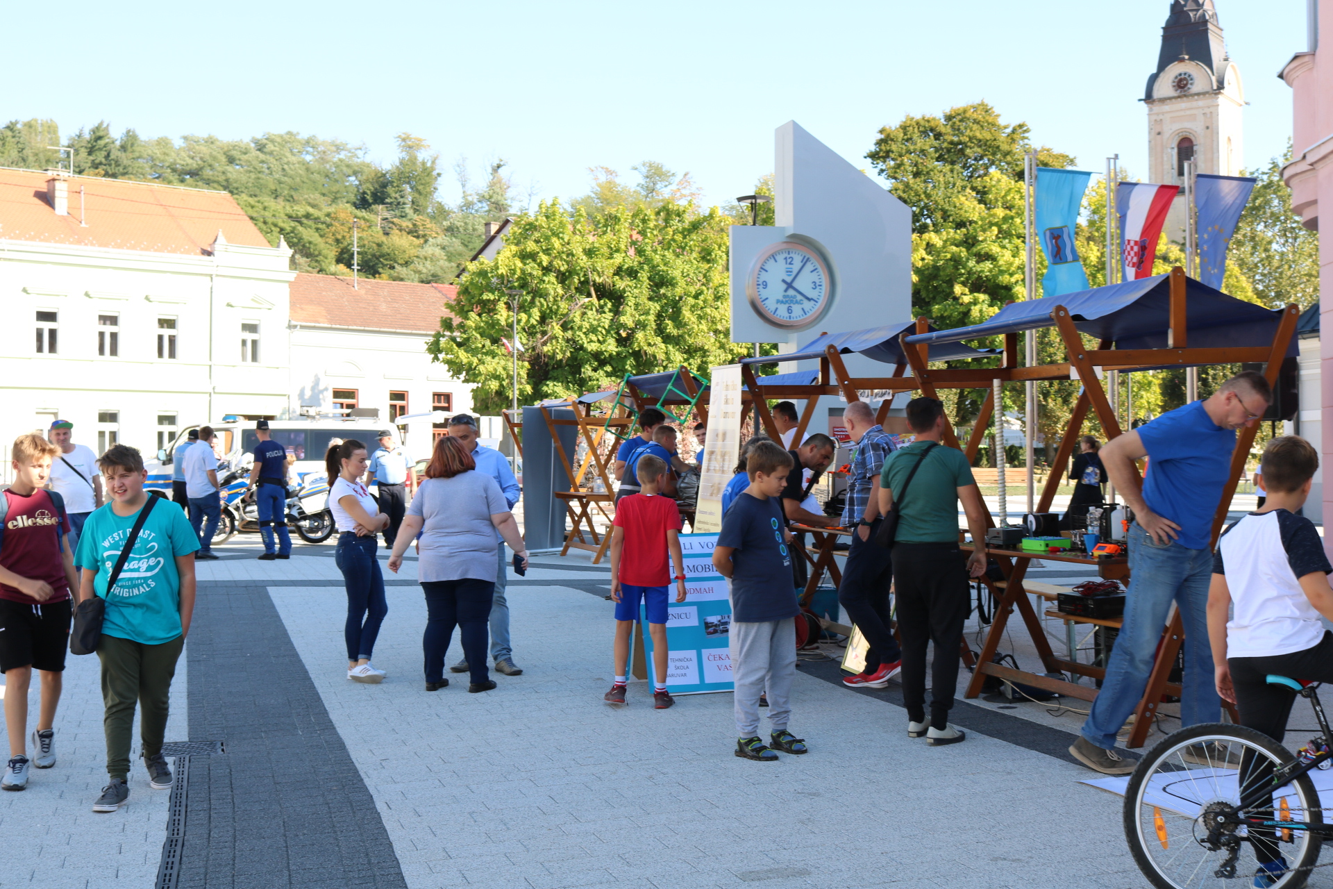 PONOVO ŽIVO NA ŠETNICI Djeca upoznavala zanimanja