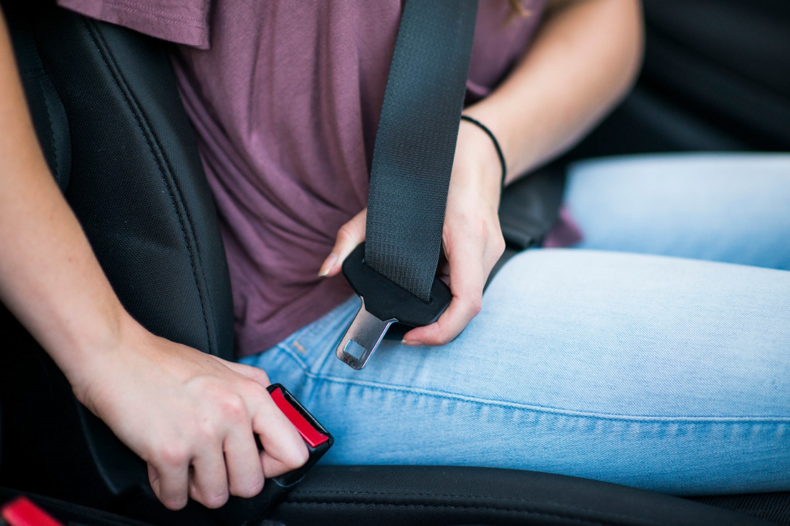 SUTRA U PAKRACU: Policija kontrolira uporabu pojasa i auto-sjedalice