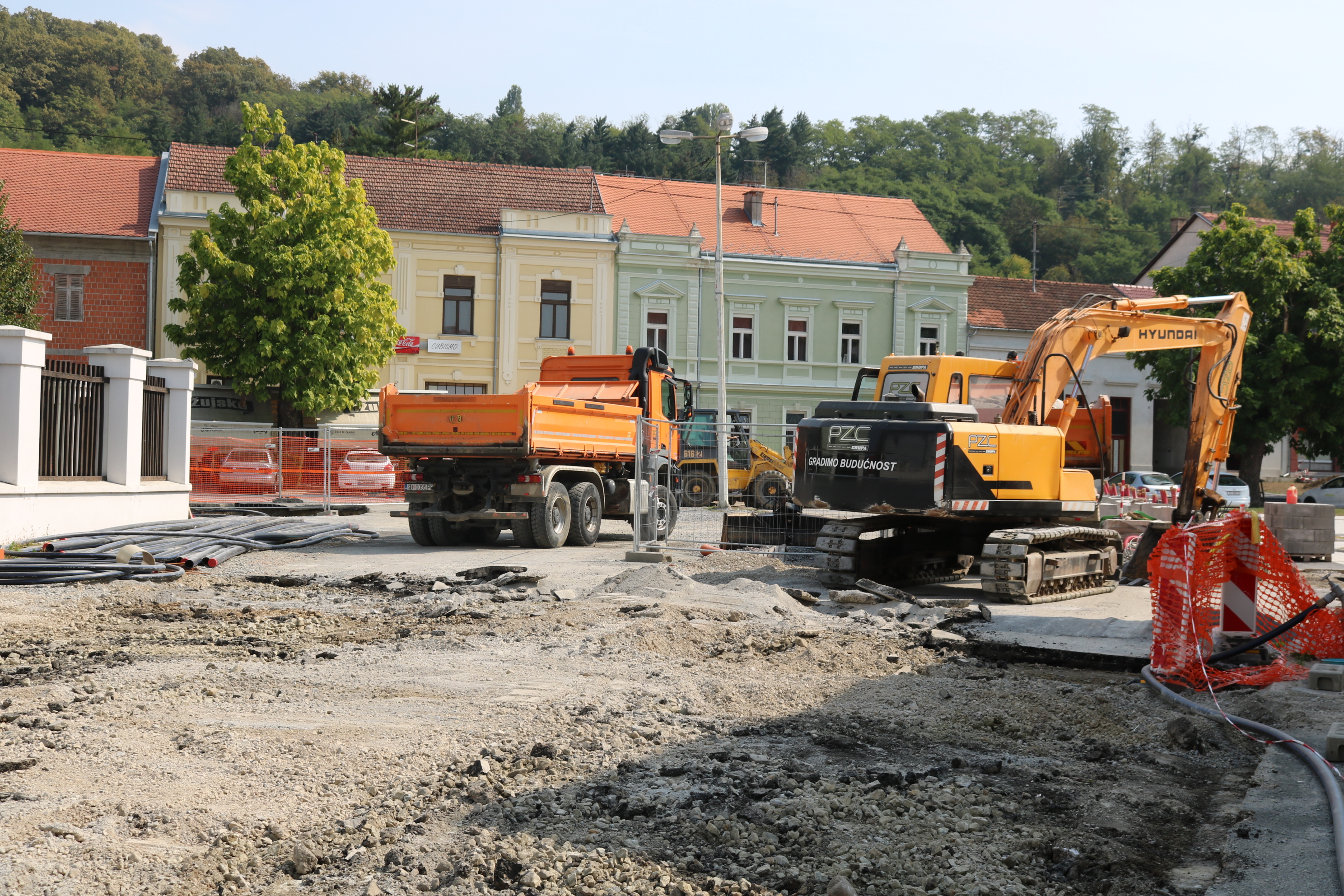 OD TOGA SE NE MOŽE POBJEĆI: S kopanjem ulica nikada nećemo prestati