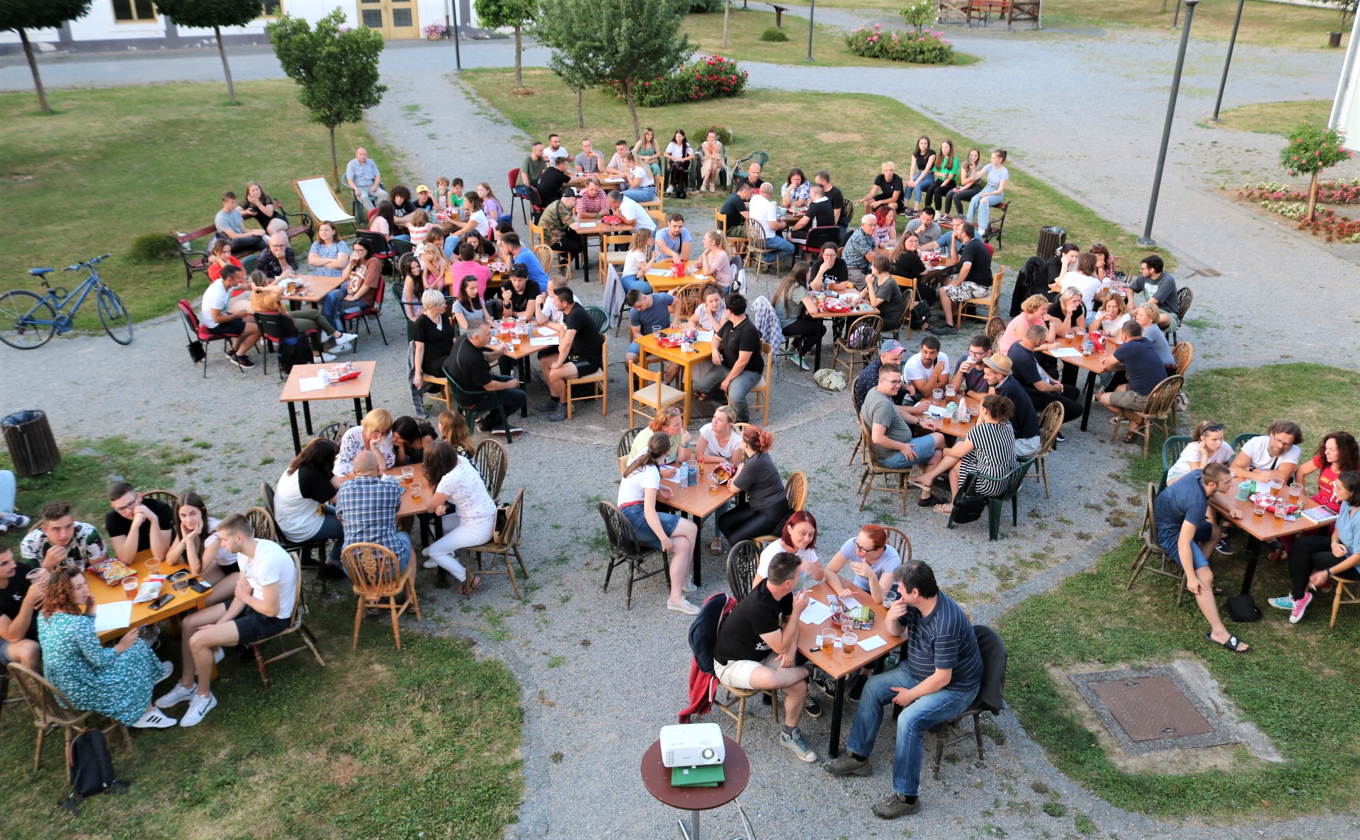 COOLTURNI PUB KVIZ  Rekordan broj ekipa u borbi znanja