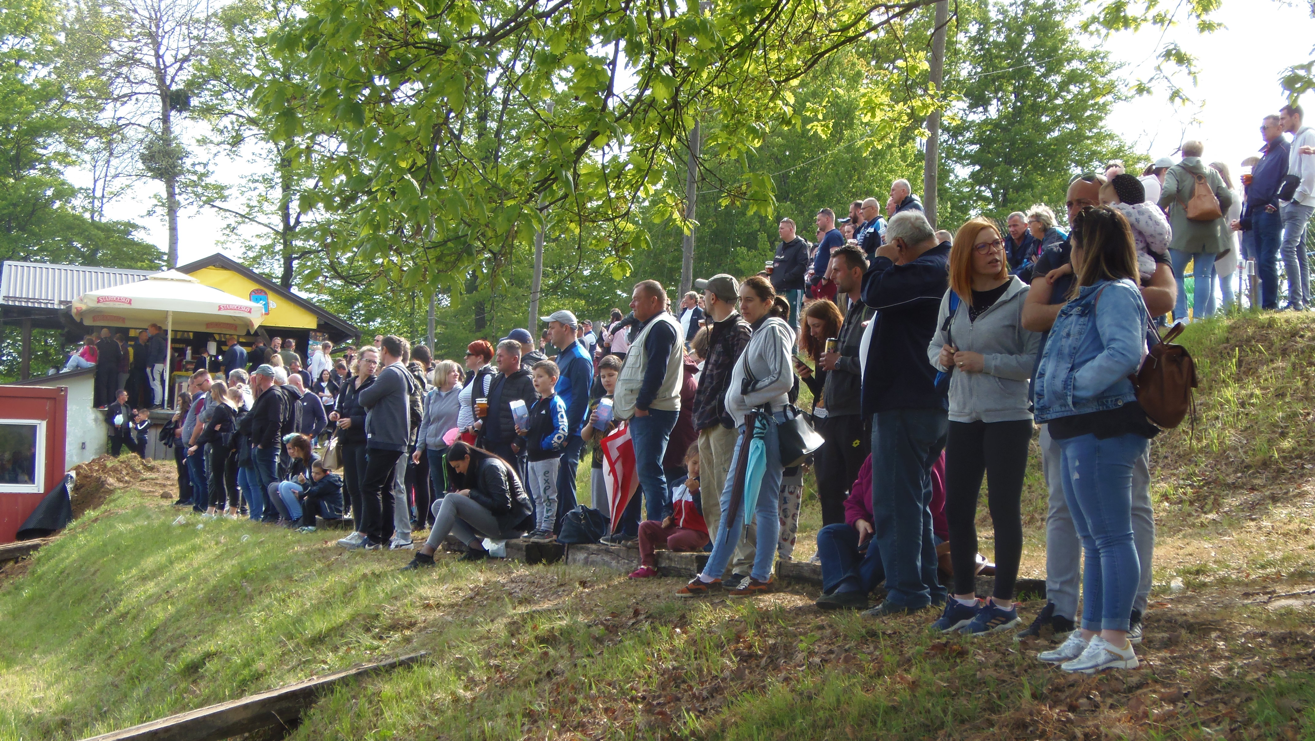 MOTOCROSS UTRKA „BLJESAK“ 2022: Vrhunska nedjelja na Matkovcu, oduševio mladi Lenče