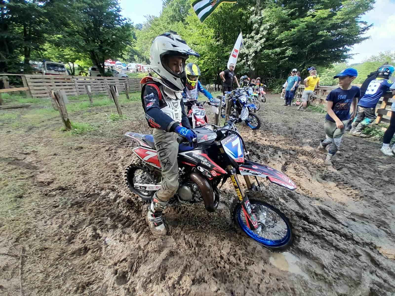 MOTOCROSS Lenče nakon pada i posljednjeg mjesta do pobjede