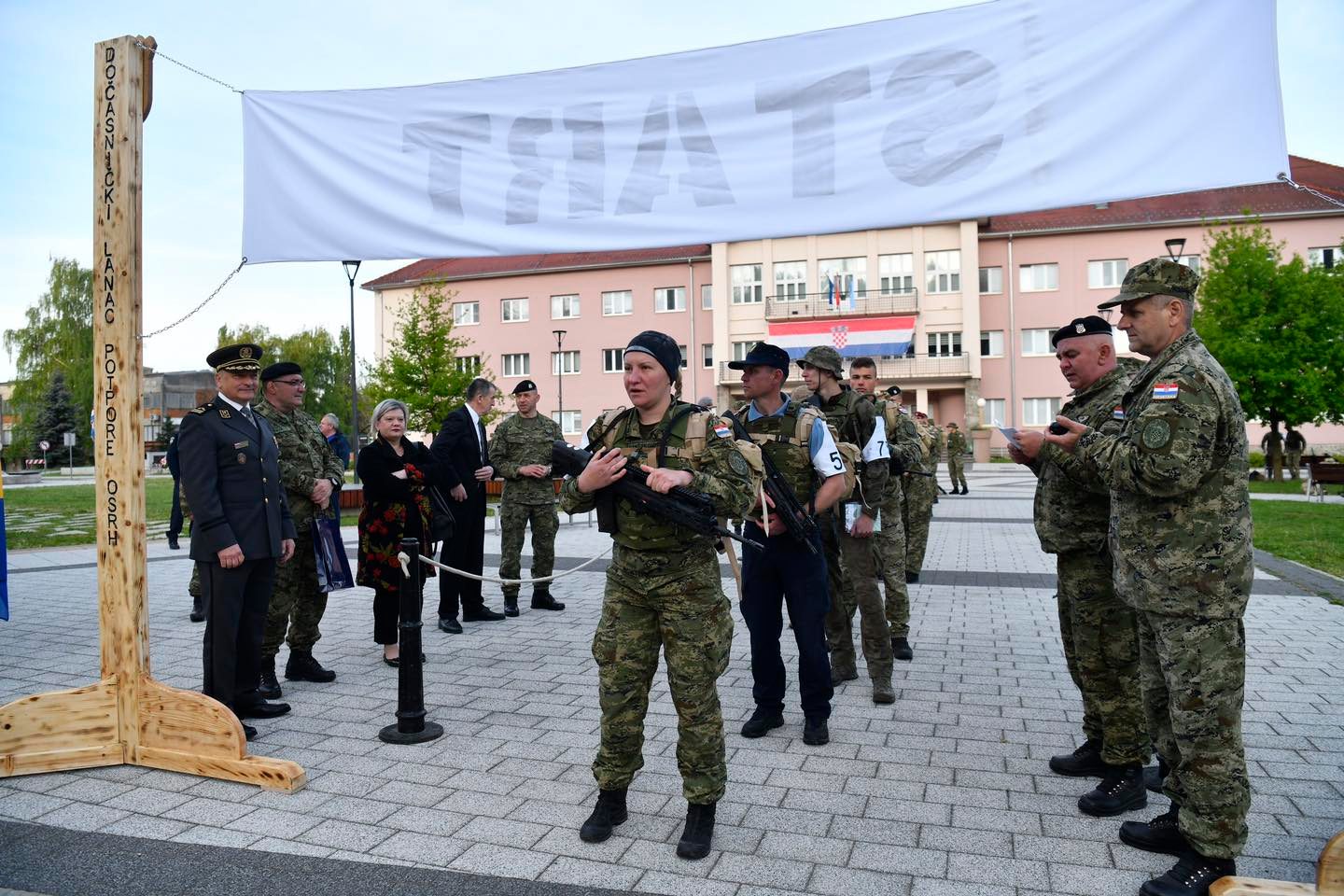 NATJECANJE ZA NAJSPREMNIJEG VOJNIKA Na put dug 36km krenuli iz Pakraca