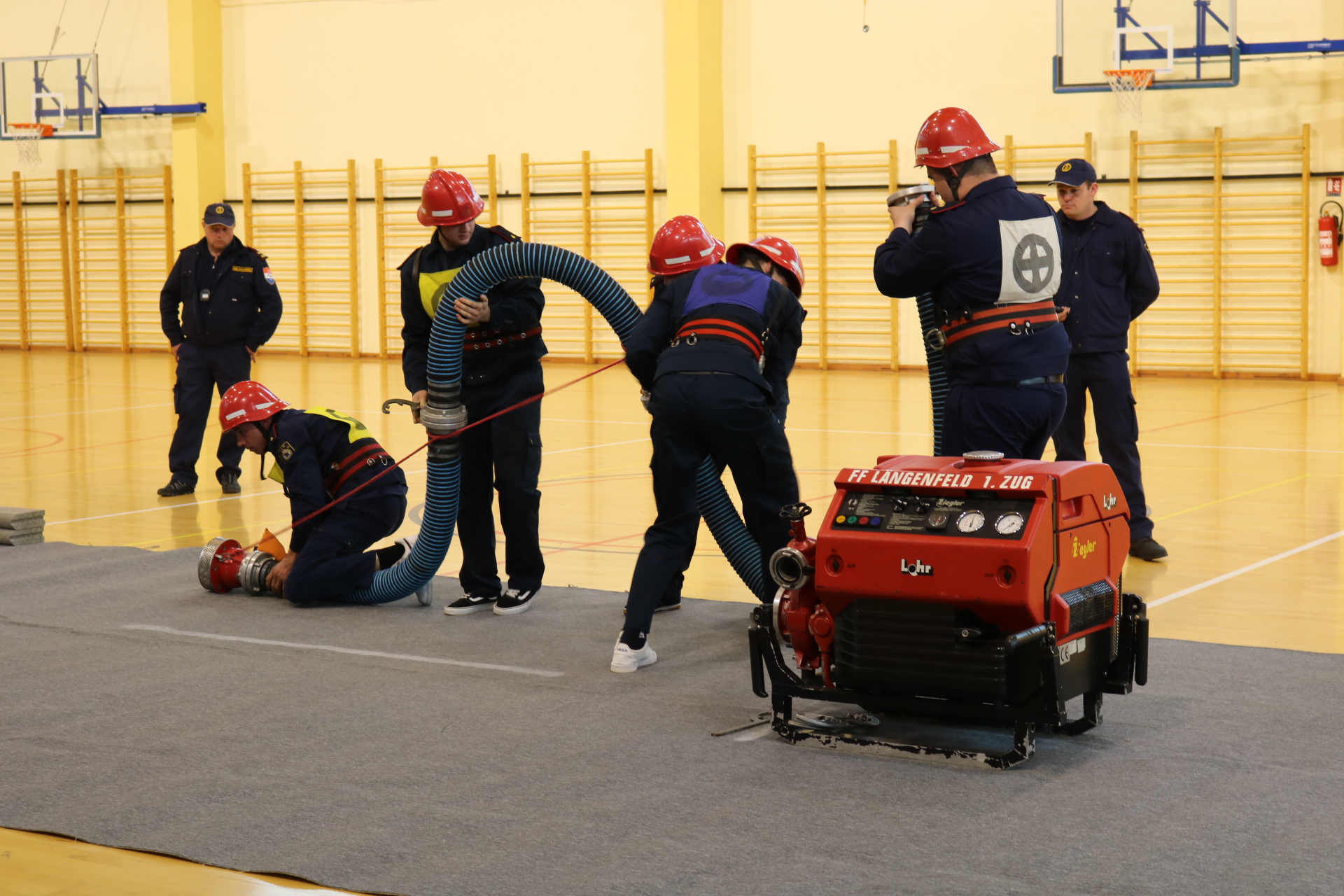 5. ZIMSKI VATROGASNI KUP 23 ekipe demonstrirale vatrogasnu vještinu