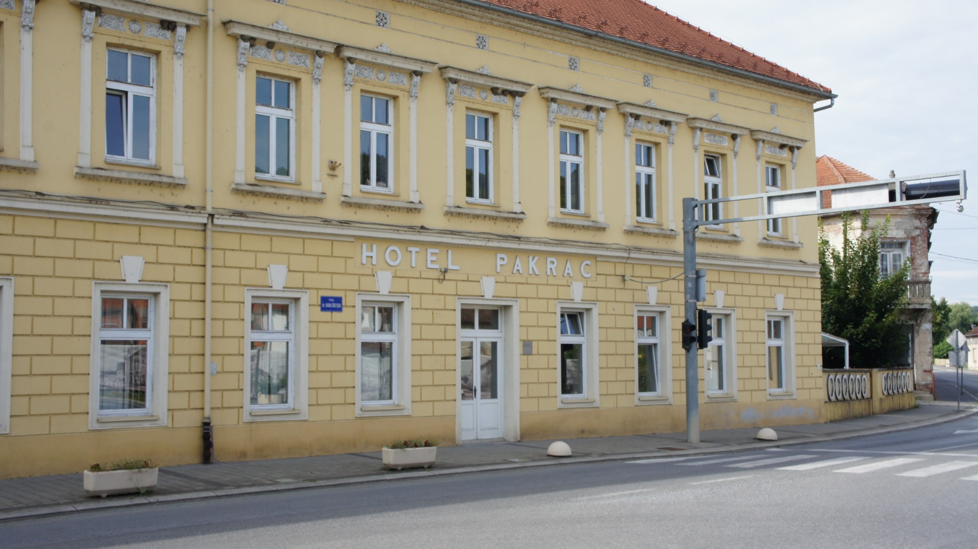 HOTEL PAKRAC IMA NOVE VLASNIKE Uskoro i službeno otvorenje