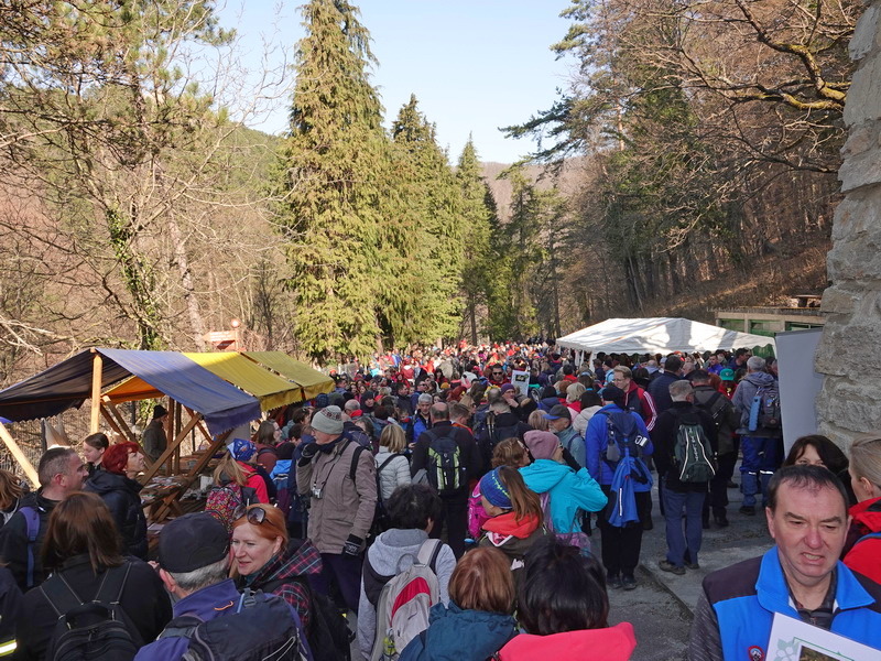 (PROMO) TRADICIONALNI PLANINARSKI POZDRAV PROLJEĆU: Najavljeno 42. izdanje Papučkih jaglaca