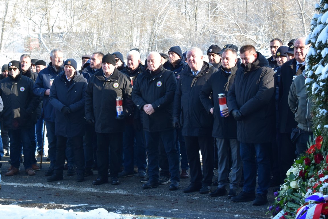 KOMEMORACIJA KOD BRUSNIKA Žrtvu branitelja nikada ne smijemo zaboraviti