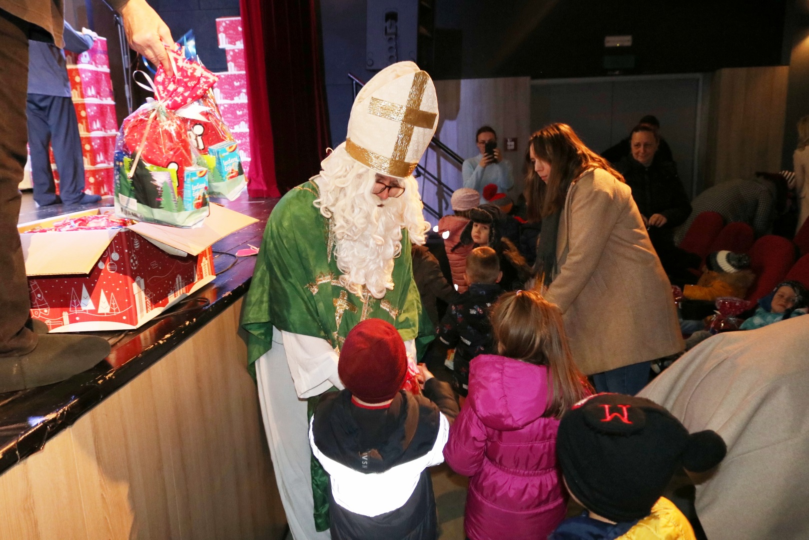 ADVENT U PAKRACU Predstava za najmlađe povodom blagdana sv. Nikole