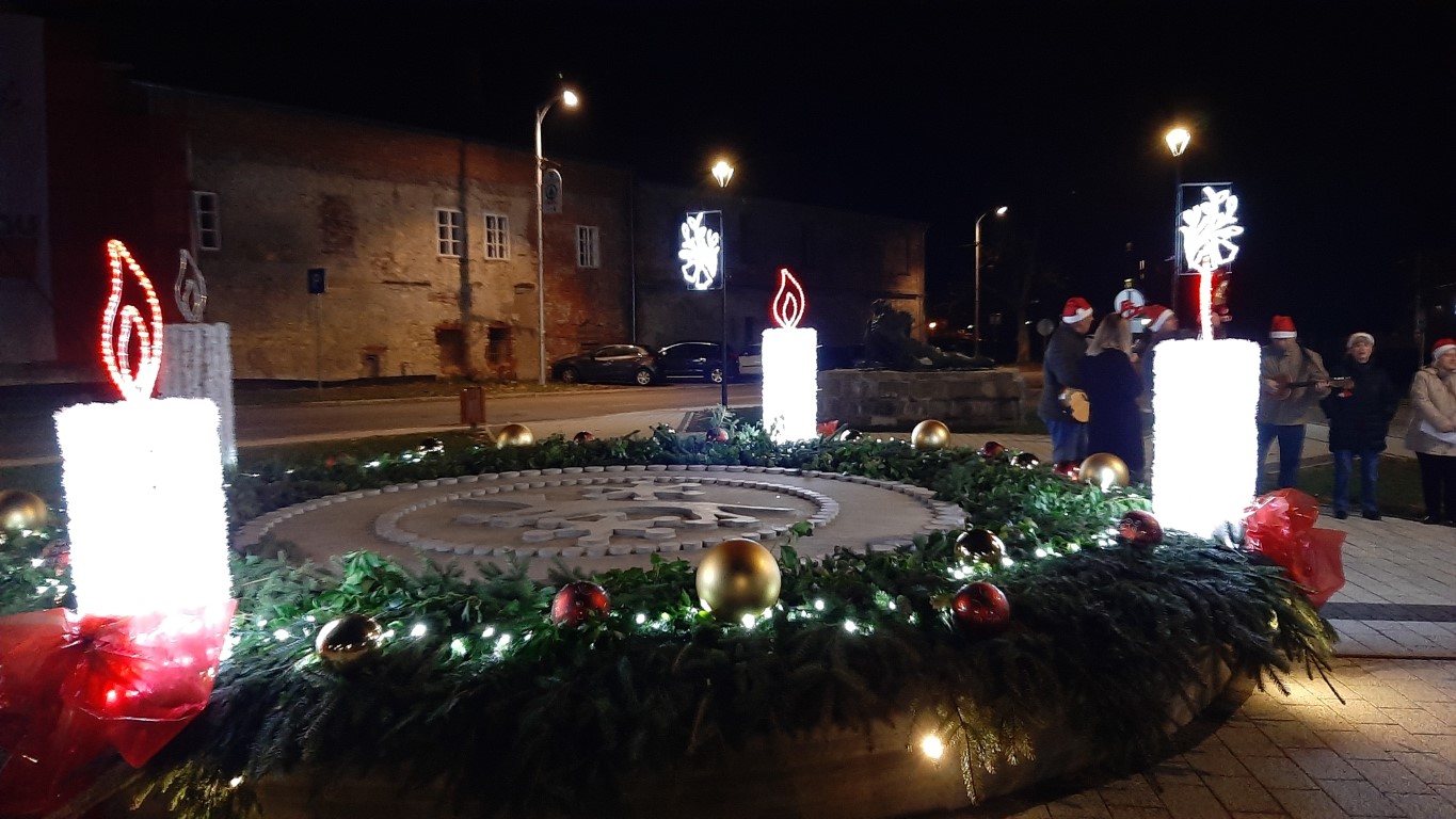 ADVENT U PAKRACU Upaljena treća adventska svijeća